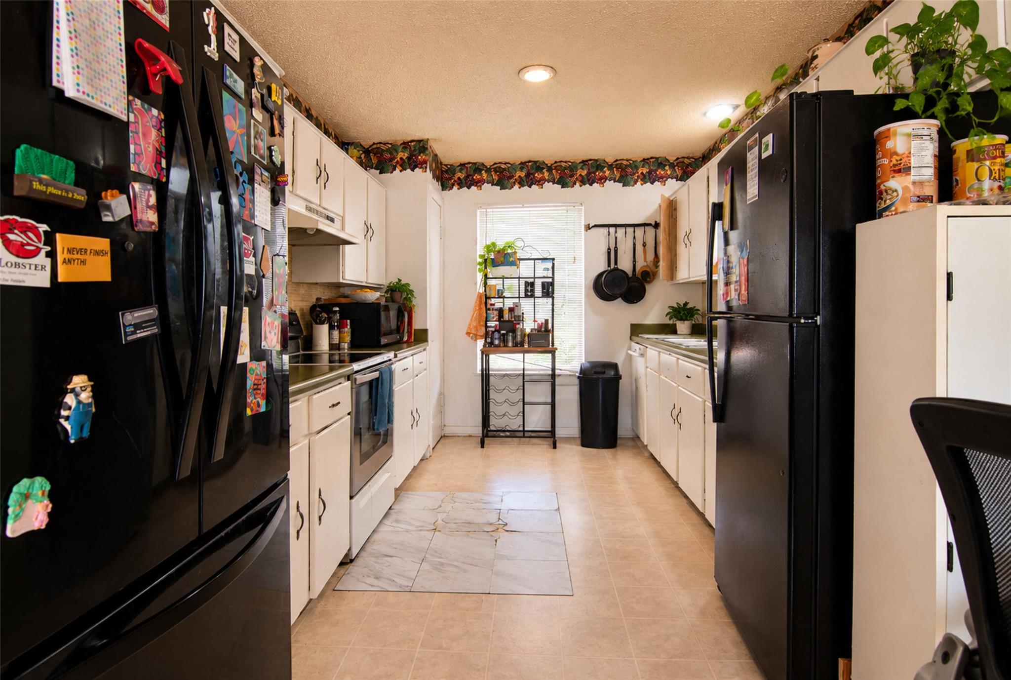 354 Alta Vista DR