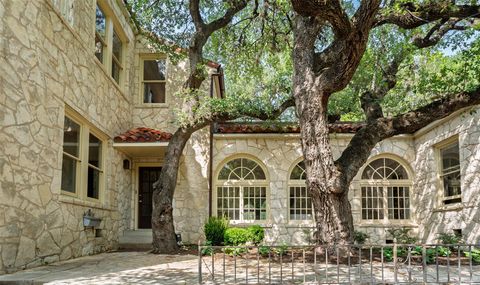 806 Rosedale TER Austin TX 78704