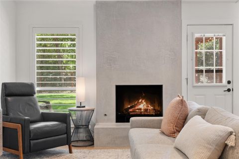 Photo of 2611 Coatbridge DR, Austin, TX 78745 (MLS # 4139945)