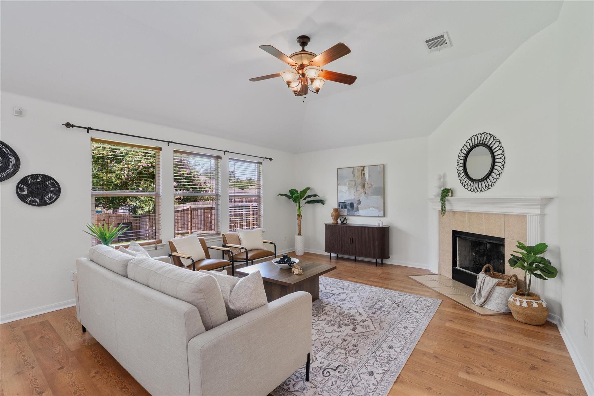122 Copperwood LOOP