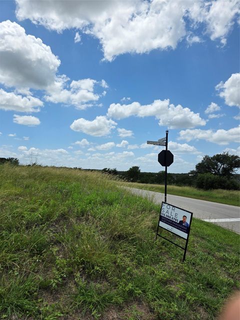 Photo of LOT 206 Enchanted Oak PT, Spicewood, TX 78669 (MLS # 2659461)