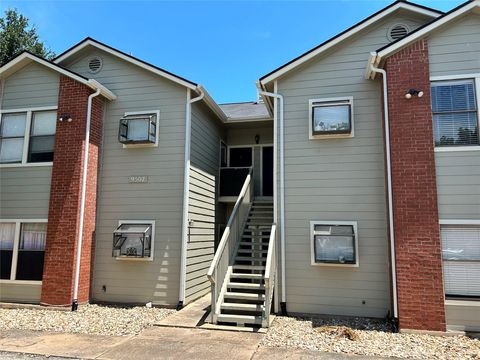 Photo of 9507 Kempler DR, Austin, TX 78748 (MLS # 9155067)