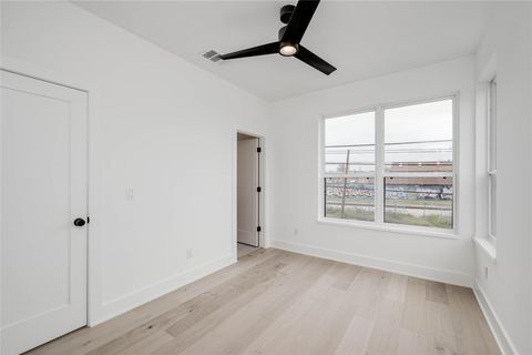 Tiny photo for 2511 E 5th ST, Austin, TX 78702 (MLS # 6508427)