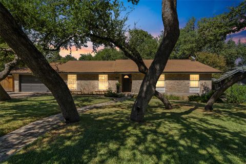 3924 Sierra DR Austin TX 78731