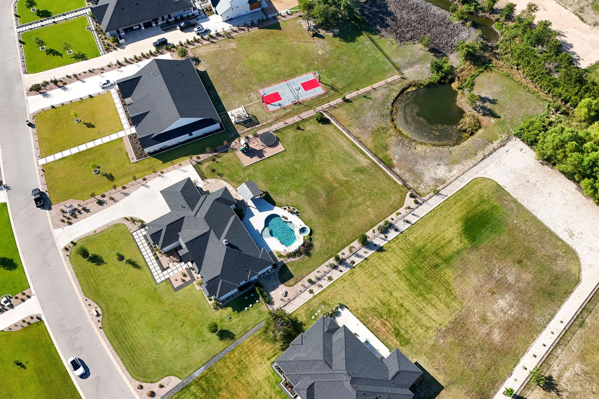 115 Lazy Creek DR