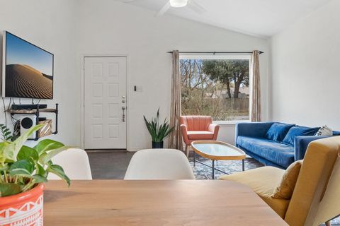 Tiny photo for 6016 Baton Rouge DR, Austin, TX 78727 (MLS # 9002048)