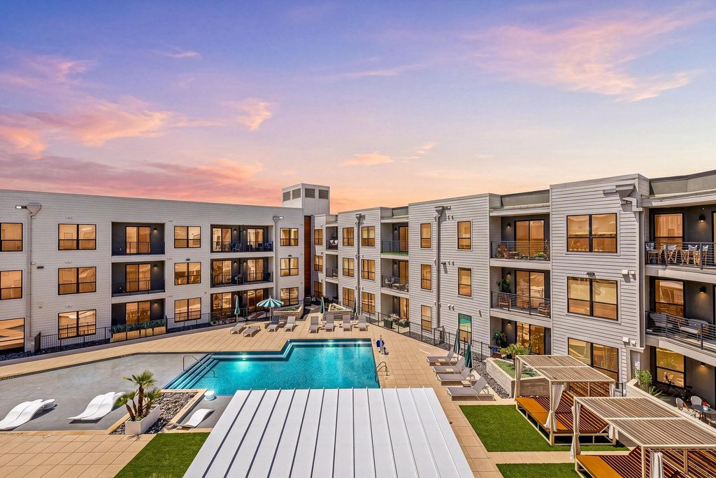 Photo of 1701 Simond Ave #612, Austin, TX 78723 (MLS # 9895104)