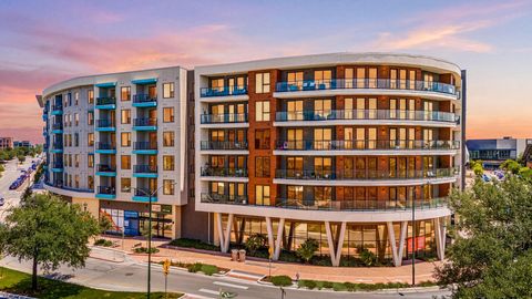 Photo of 1701 Simond Ave #612, Austin, TX 78723 (MLS # 9895104)