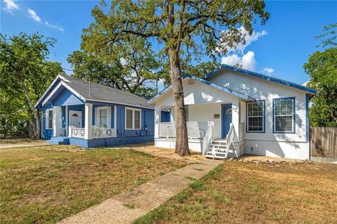 Photo of 610 W 35th ST #A, Austin, TX 78705 (MLS # 5171022)