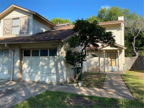 Photo of 9004 Sedgemoor TRL #B, Austin, TX 78748 (MLS # 2508918)