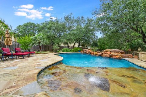 Photo of 10700 Spiderling CT, Austin, TX 78733 (MLS # 7259886)