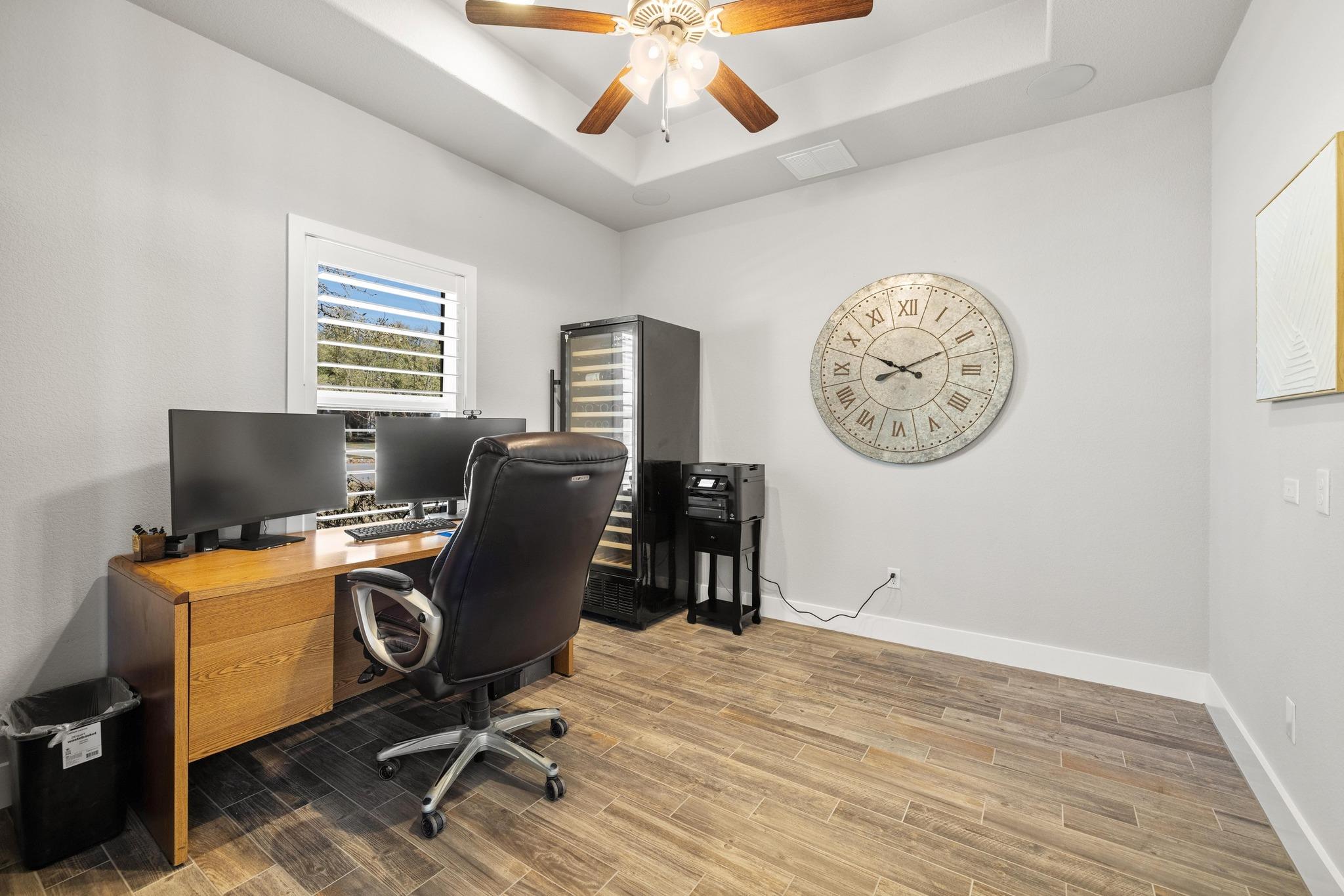 221 Highland Oaks
