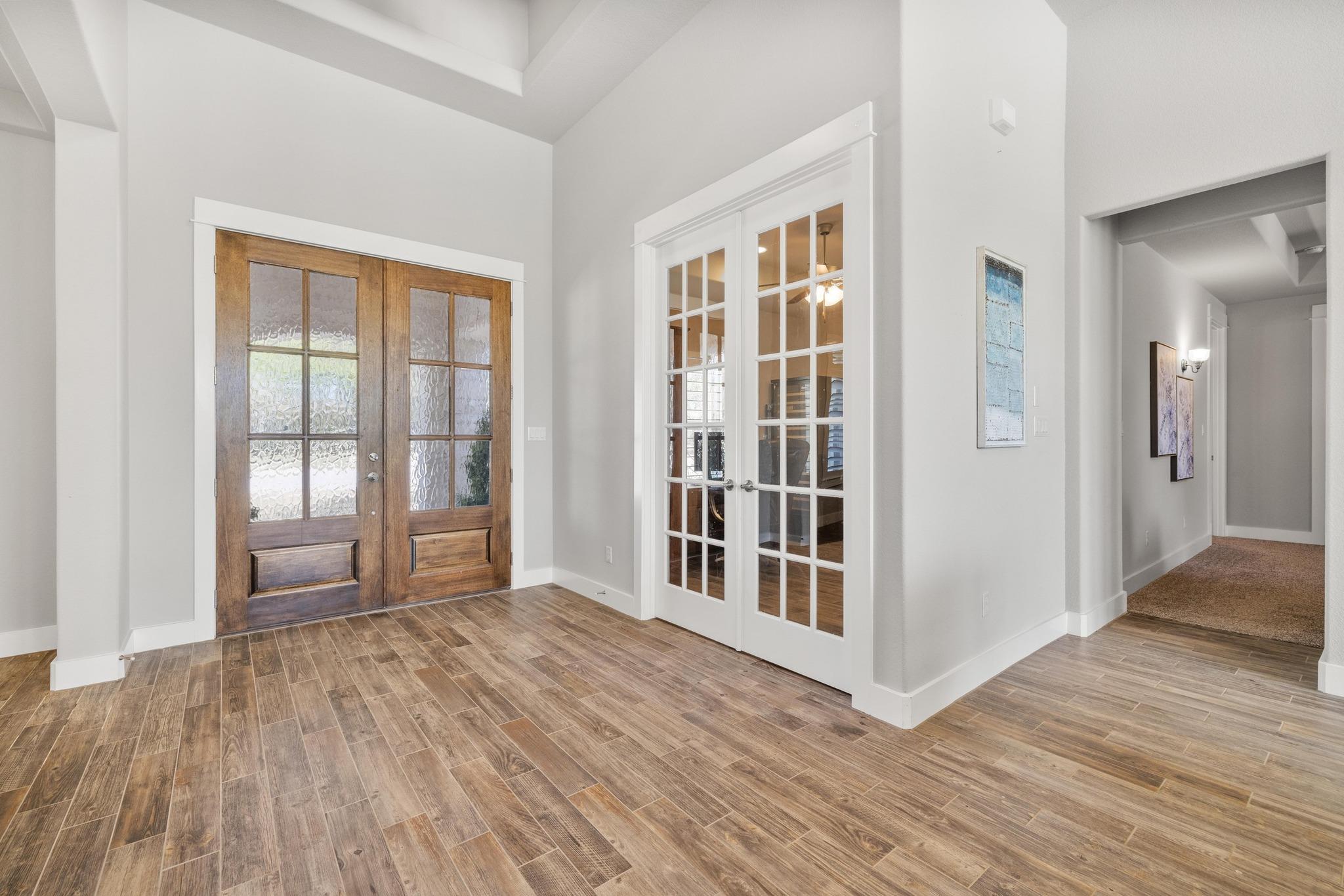 221 Highland Oaks