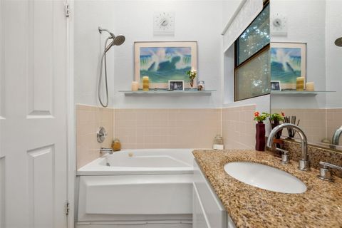 Tiny photo for 1204 Summit Edge DR, Austin, TX 78732 (MLS # 3702957)