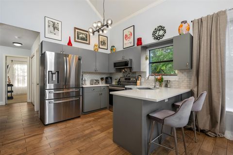 Tiny photo for 1204 Summit Edge DR, Austin, TX 78732 (MLS # 3702957)