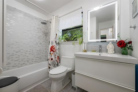 Tiny photo for 1204 Summit Edge DR, Austin, TX 78732 (MLS # 3702957)