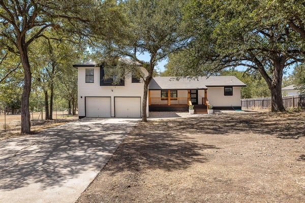 349 FOREST LAKE DR, DEL VALLE, TX 78617 - Image 8ceed80fd7f169020c4bd9773cb3fca9/1704901267