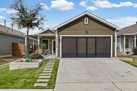 Photo of 3512 Lodgepole DR, Austin, TX 78744 (MLS # 8825136)
