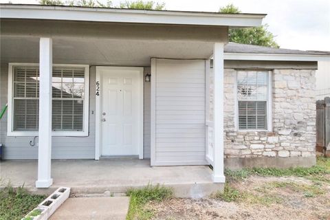 Photo of 624 Greenlawn BLVD, Round Rock, TX 78664 (MLS # 1652092)