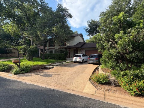 Photo of 3916 Amy CIR, Austin, TX 78759 (MLS # 2796399)