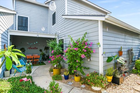 Tiny photo for 2001 Parker LN S #107, Austin, TX 78741 (MLS # 9367172)