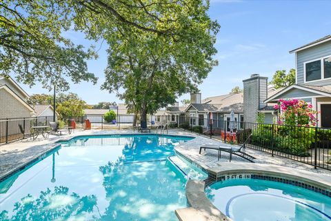 Tiny photo for 2001 Parker LN S #107, Austin, TX 78741 (MLS # 9367172)