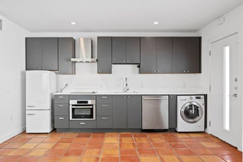 Tiny photo for 1200 Enfield RD #107, Austin, TX 78703 (MLS # 9348265)