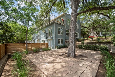 Photo of 201 West 31st ST #E, Austin, TX 78705 (MLS # 3165345)