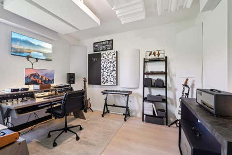 Tiny photo for 12500 Simmental DR, Austin, TX 78732 (MLS # 2207234)