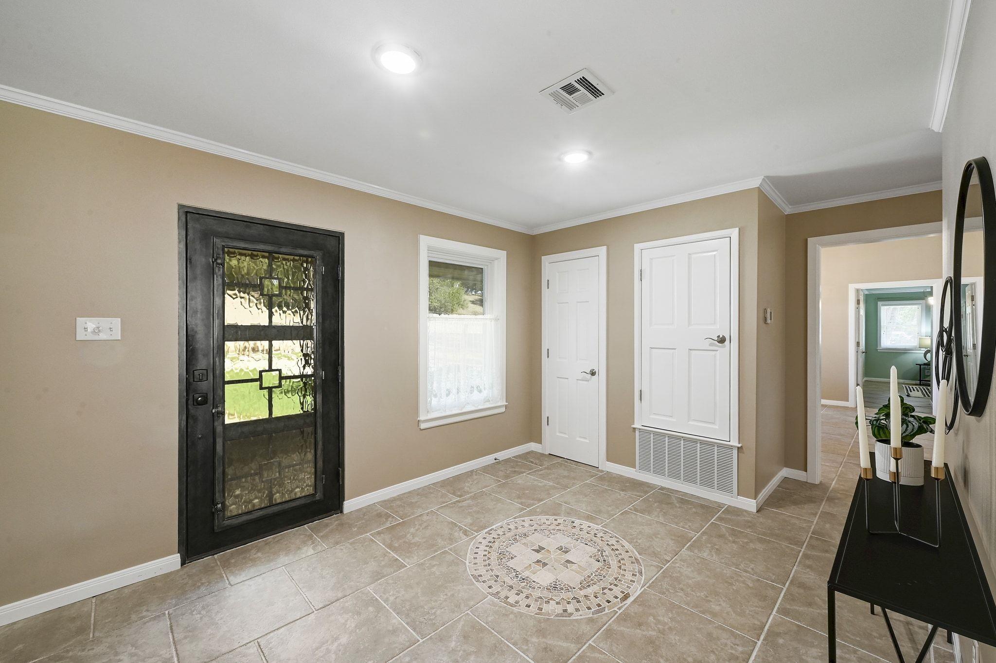 2721 Chisholm TRL