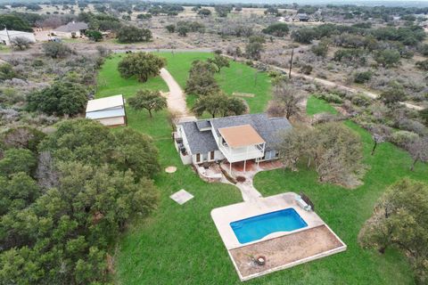 Photo of 226 Mels RD, Spicewood, TX 78669 (MLS # 9943881)