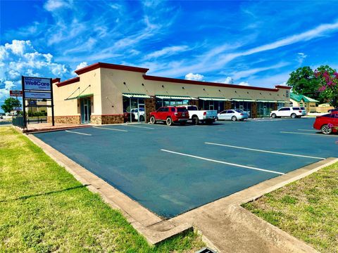 Photo of 102 W Dallas ST #C, D, E, Llano, TX 78643 (MLS # 4579615)