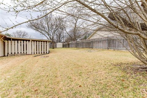Tiny photo for 8424 Jamestown DR, Austin, TX 78758 (MLS # 5788971)