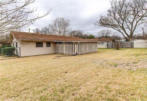 Tiny photo for 8424 Jamestown DR, Austin, TX 78758 (MLS # 5788971)