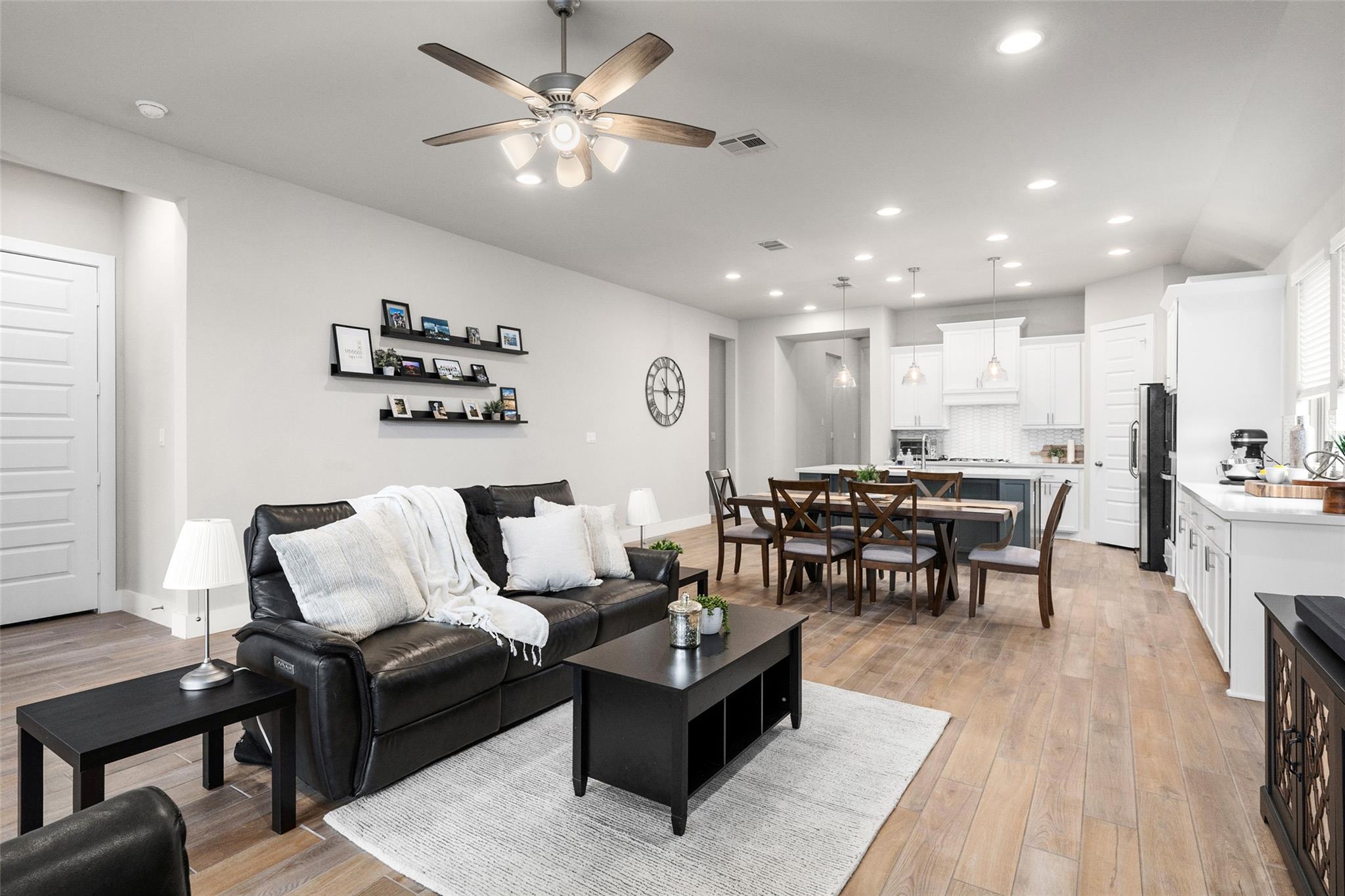 166 Charles Marvin DR