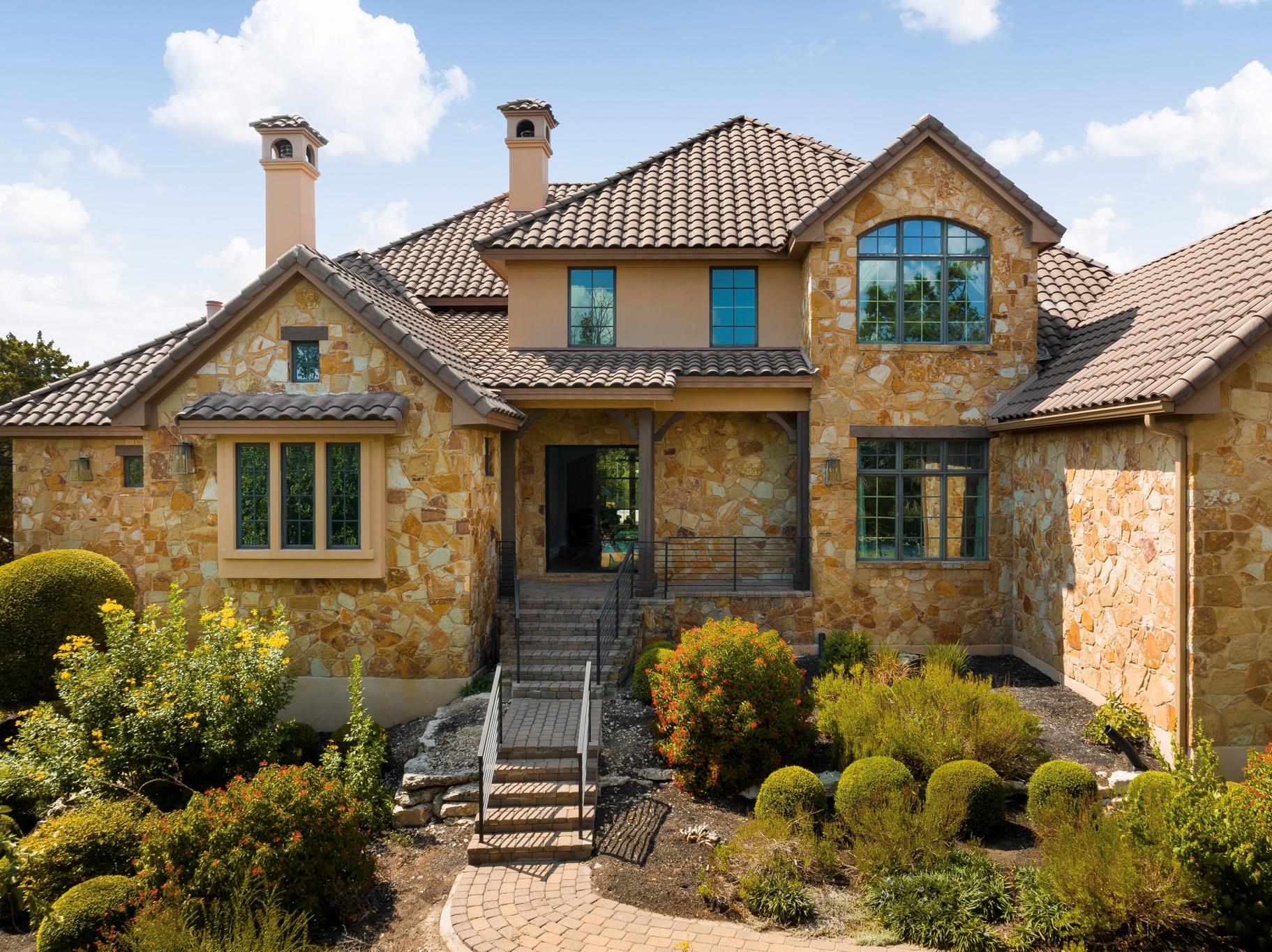 8700 Calera DR