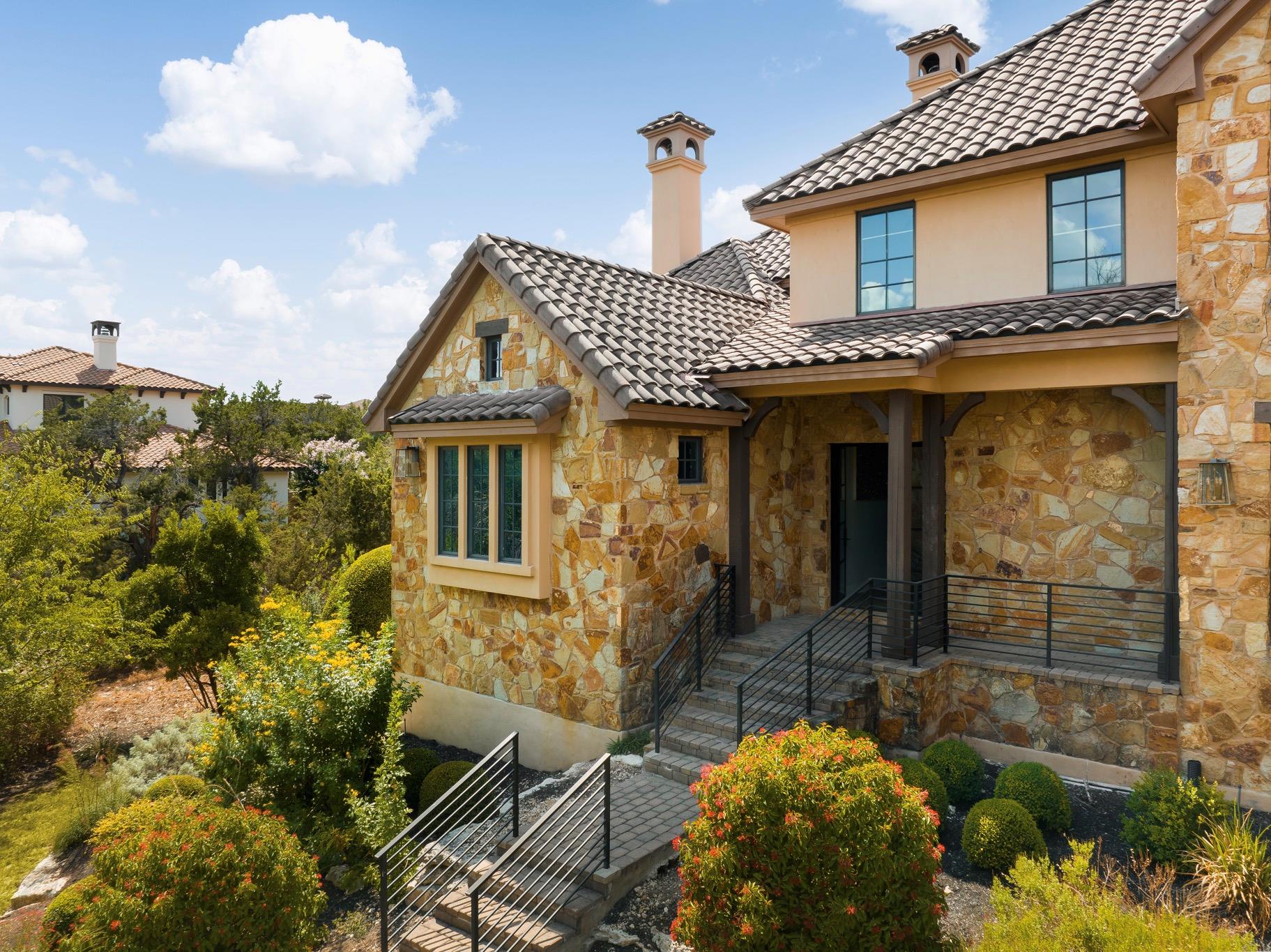 8700 Calera DR