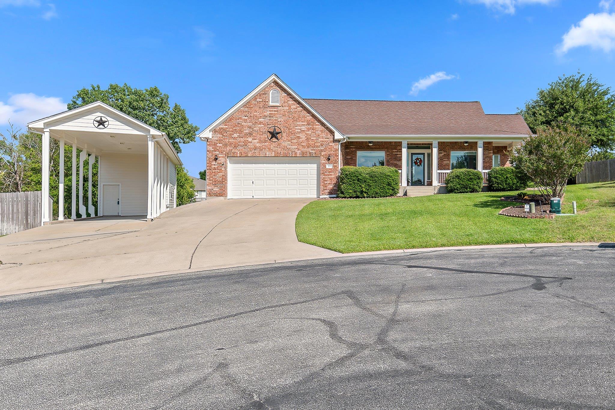 208 Blanco DR