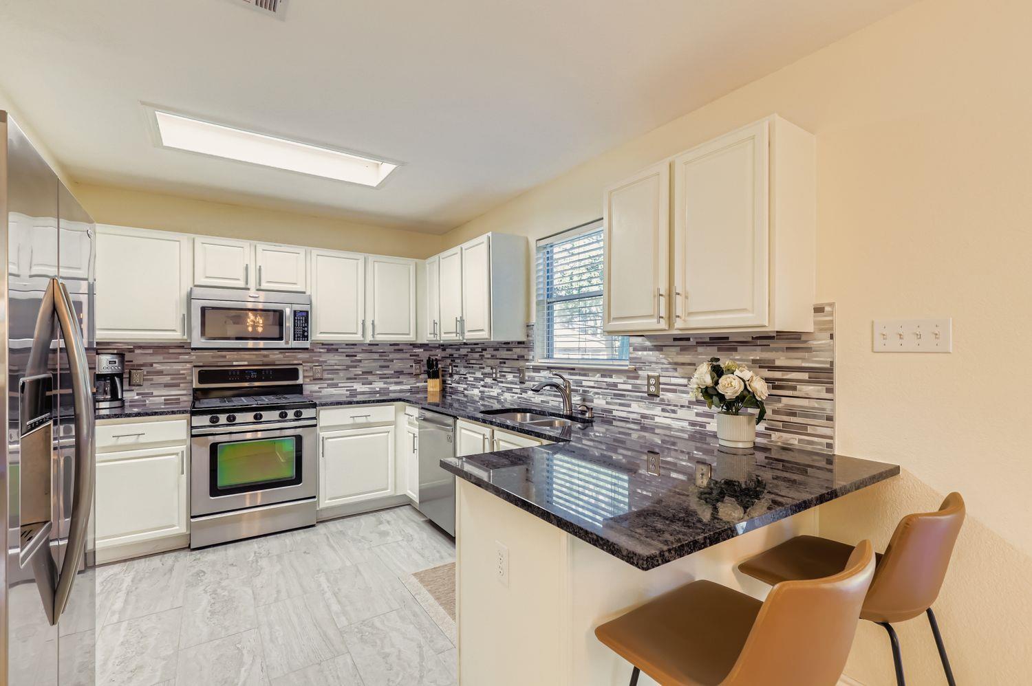 Leander, Texas 78641, United States, 4 Bedrooms Bedrooms, ,3 BathroomsBathrooms,Residential,Active,226991