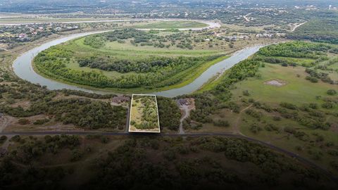 Photo of 293 River Cliff PL, Spring Branch, TX 78070 (MLS # 9769646)