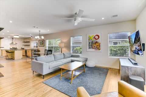 3004 Breeze TER Austin TX 78722
