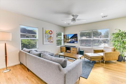 Tiny photo for 3004 Breeze TER, Austin, TX 78722 (MLS # 8656336)