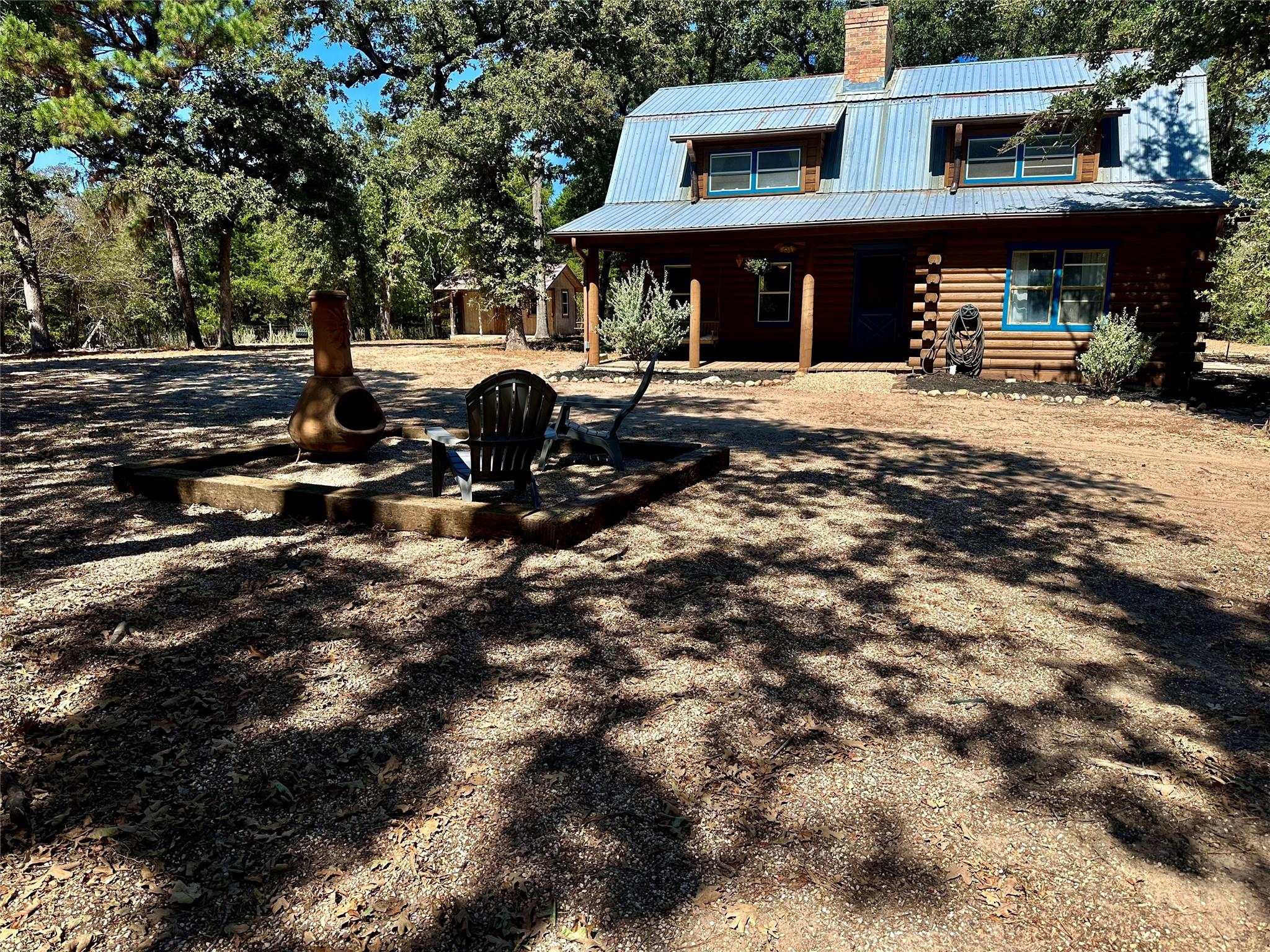 1053 E County Road F