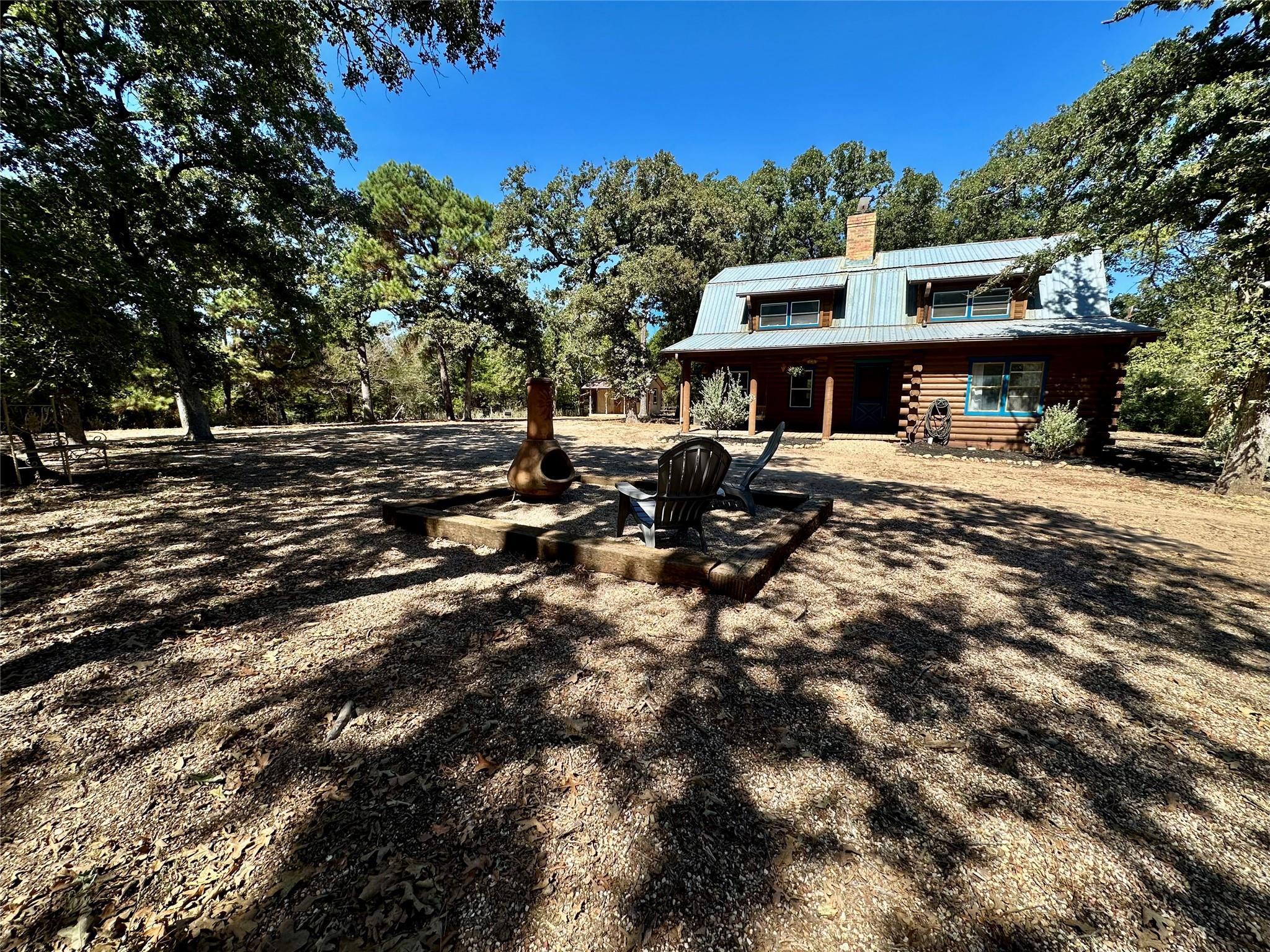 1053 E County Road F