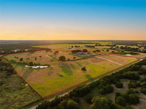 1400 County Road 320 Bertram TX 78605