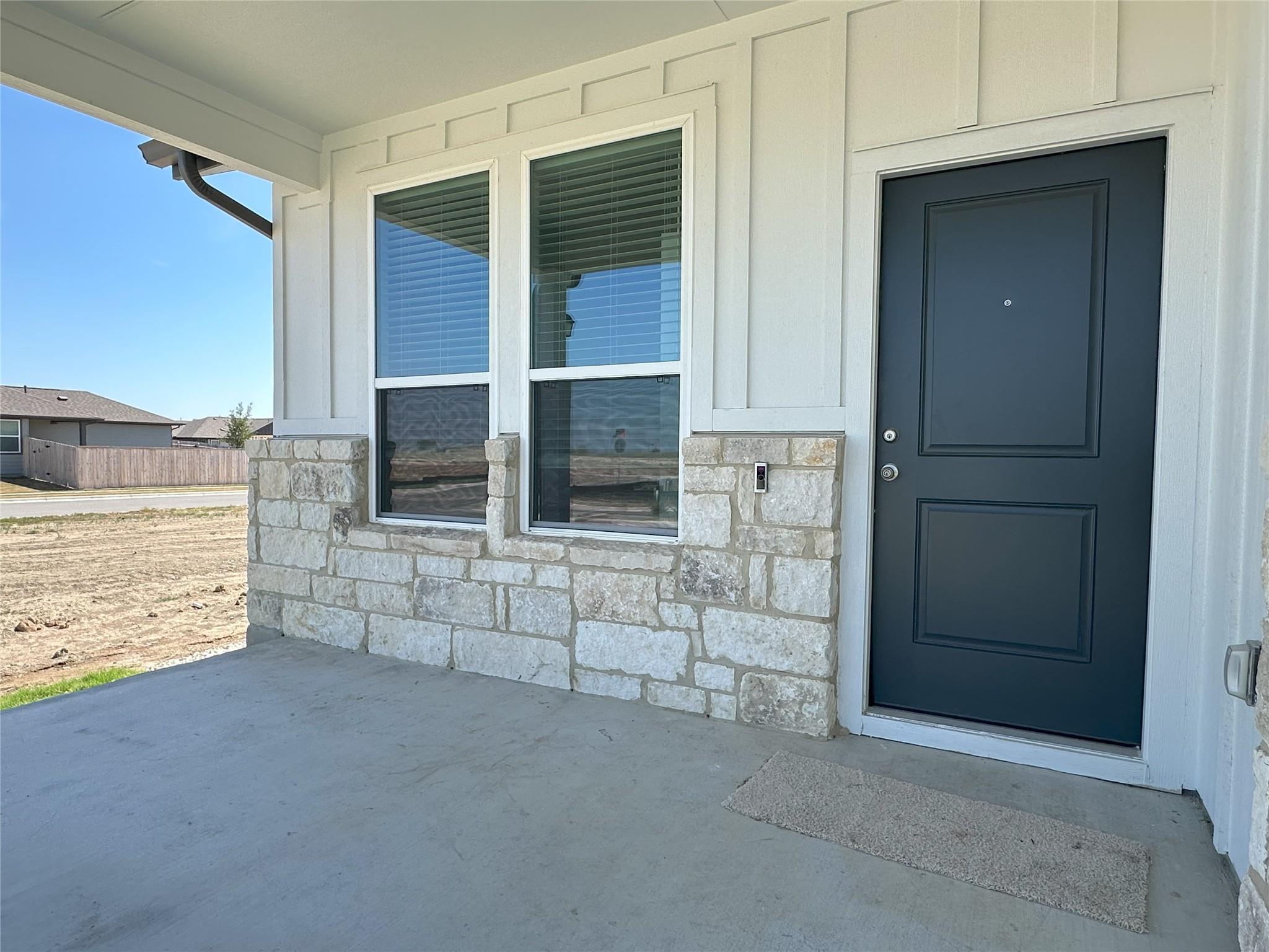 375 Porter Country PKWY
