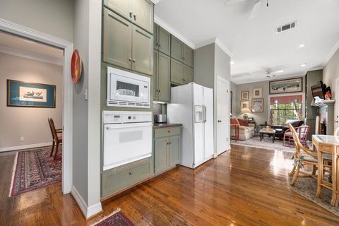 Tiny photo for 2716 Hillview Green LN, Austin, TX 78703 (MLS # 6323580)