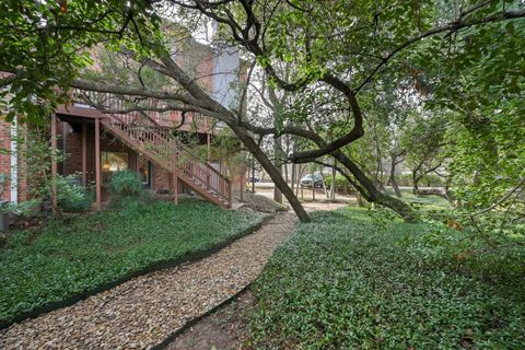 Tiny photo for 2716 Hillview Green LN, Austin, TX 78703 (MLS # 6323580)