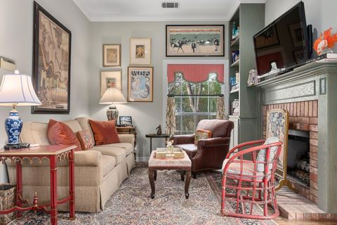 Tiny photo for 2716 Hillview Green LN, Austin, TX 78703 (MLS # 6323580)