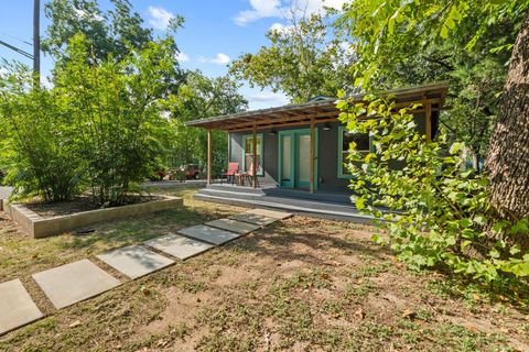 Tiny photo for 1911 Riverview ST #A, Austin, TX 78702 (MLS # 8306024)